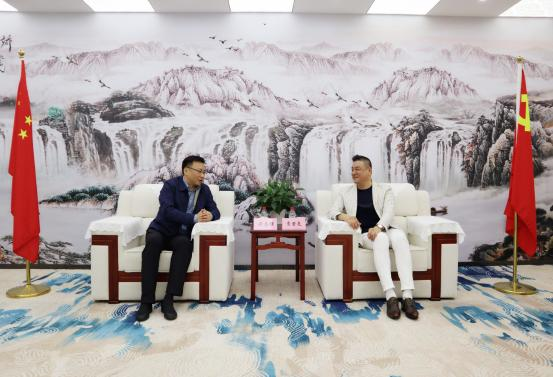 合肥新站高新区党工委委员、管委会副主任安志强到访灵狮科技公司总部—联合企业集团